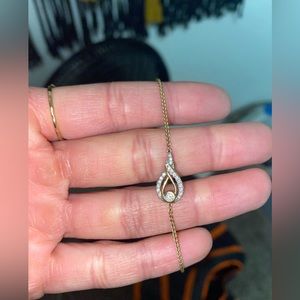 10k gold dainty diamond bracelet